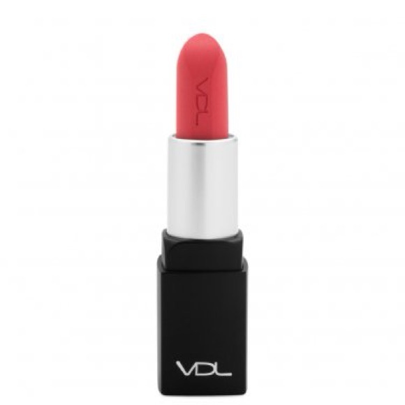 NWT VDL Expert Color Real Fit Velvet Lipstick #103 Make Me Rosy - Picture 1 of 1